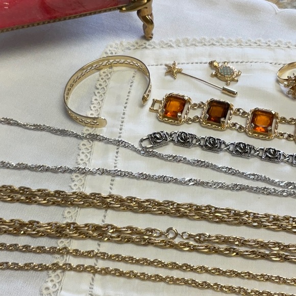 VINTAGE, SARAH COVENTRY CANADA, JEWELLERY BUNDLE - Picture 3 of 10